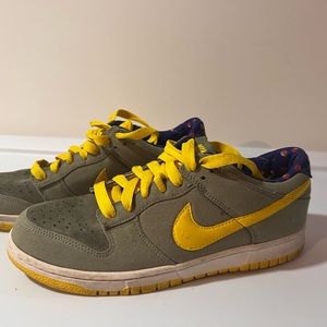 Nike Dunk Low Cherry (Summer 2009)